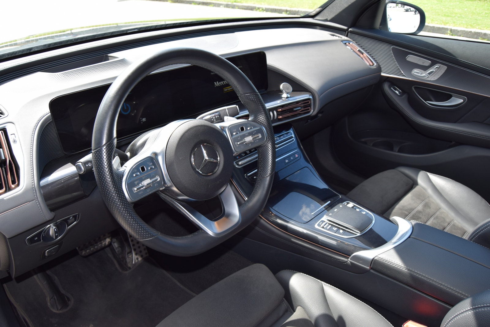 Mercedes-Benz EQC 400 4MATIC, 408ps, 2023