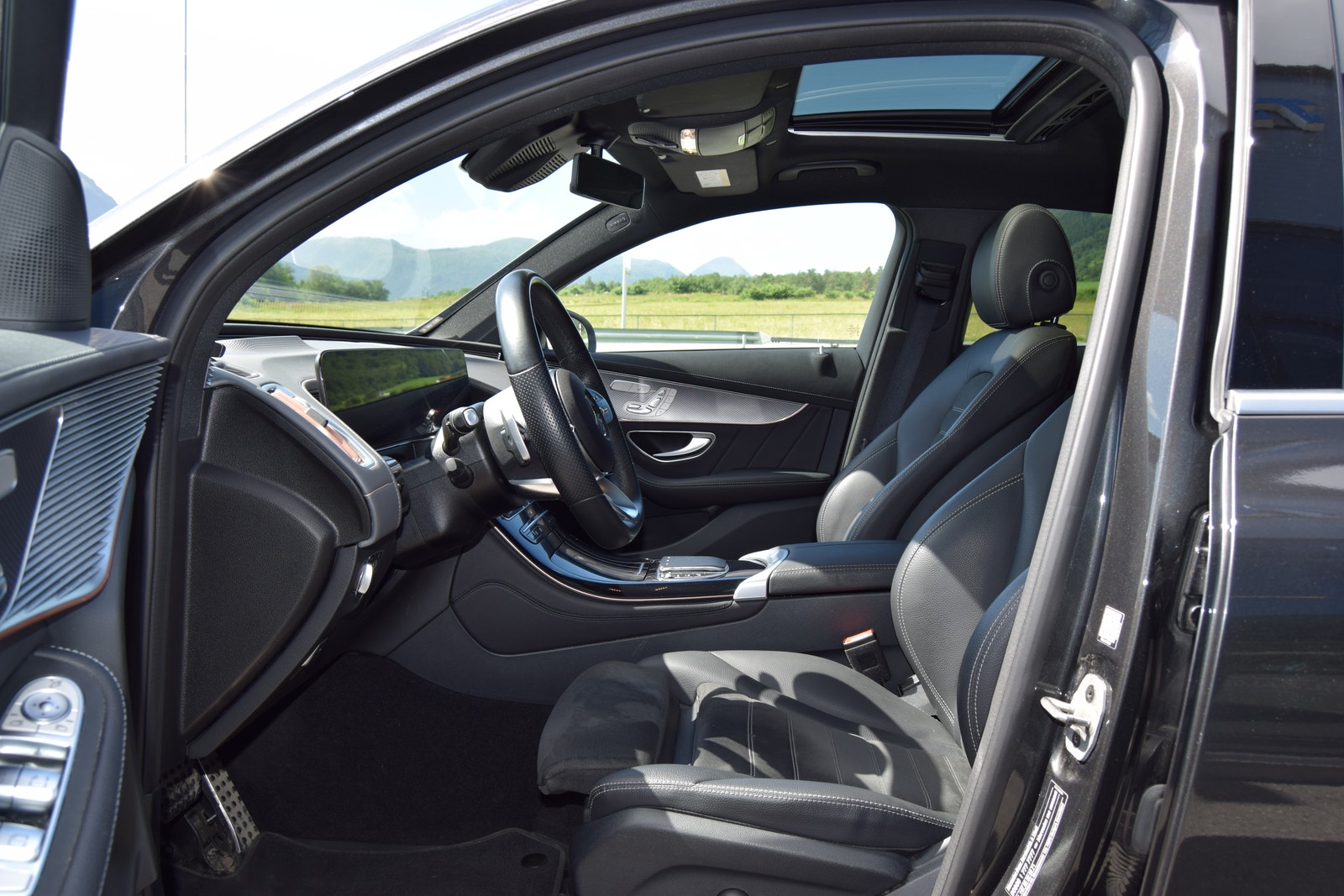 Mercedes-Benz EQC 400 4MATIC, 408ps, 2023