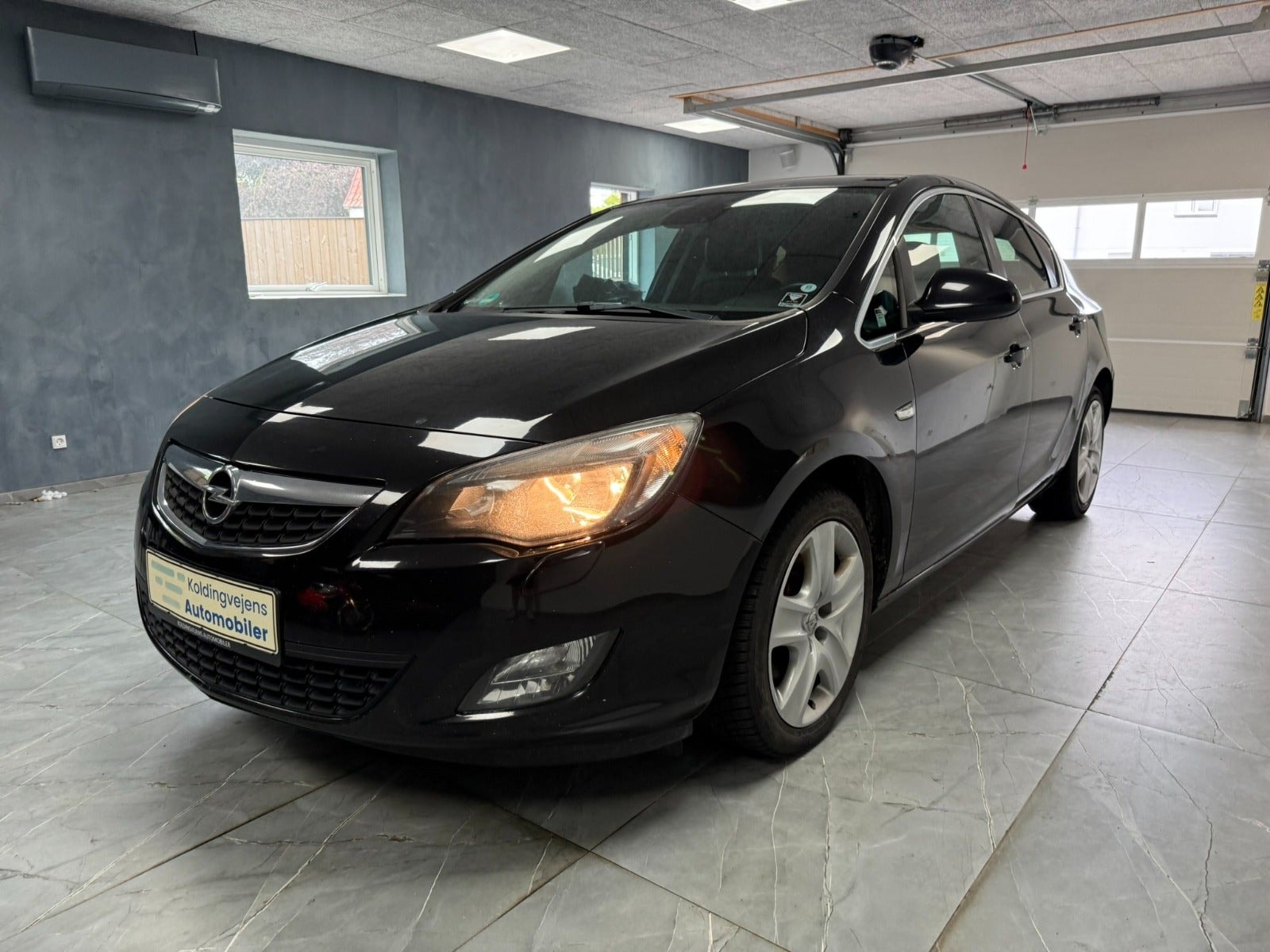 Opel Astra 1.7 CDTI  Manual, 125hp, 2011