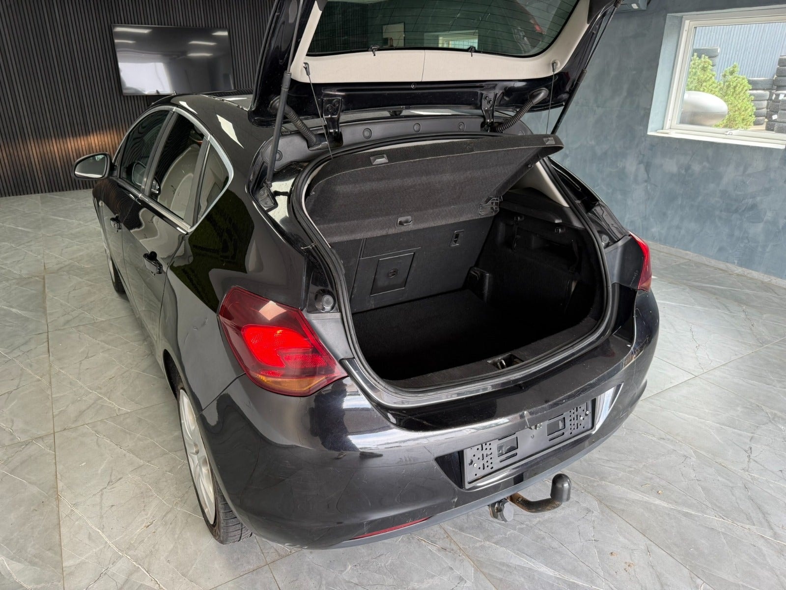 Opel Astra 1.7 CDTI  Manual, 125hp, 2011