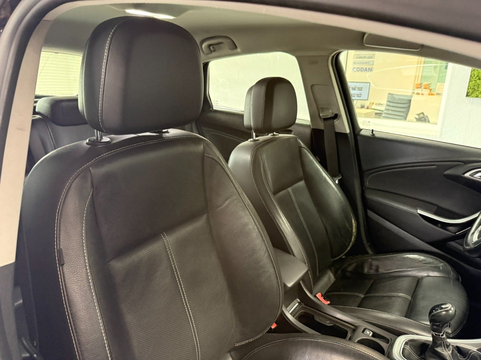 Opel Astra 1.7 CDTI  Manual, 125hp, 2011