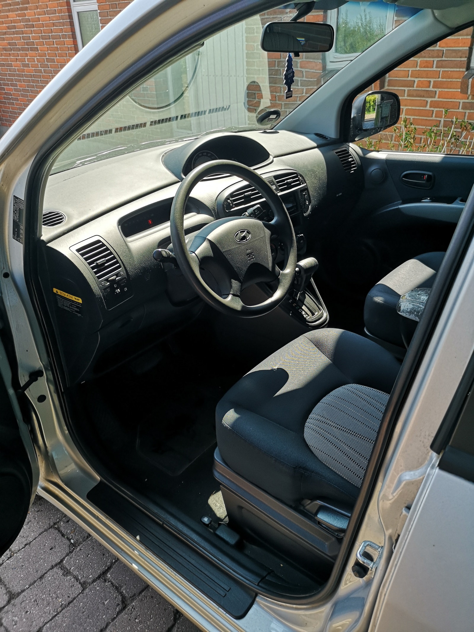 Hyundai Matrix 1.6 Automatic, 4-trins, 103ps, 2009