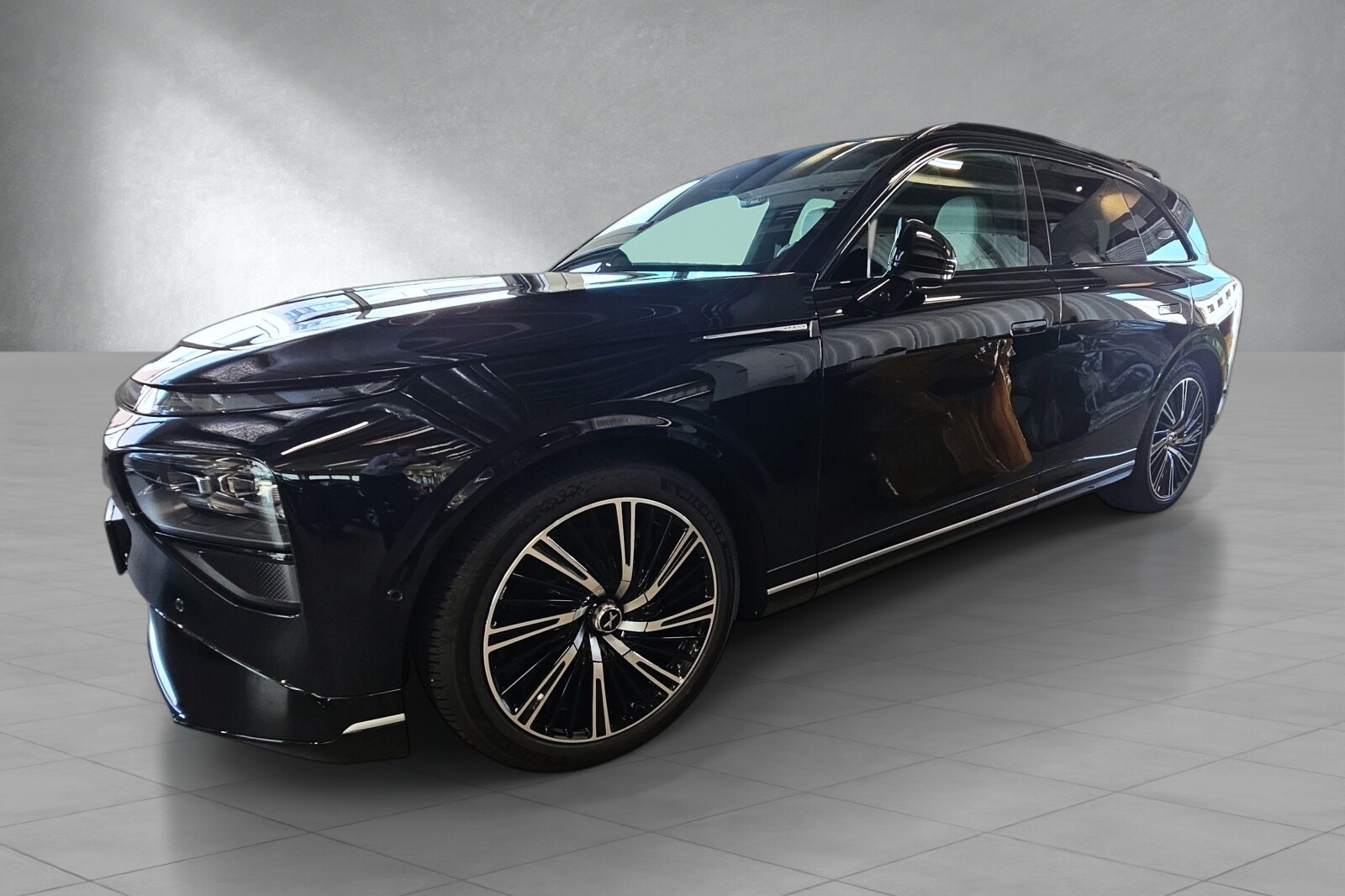 XPENG G9 Performance, 575hp, 2025