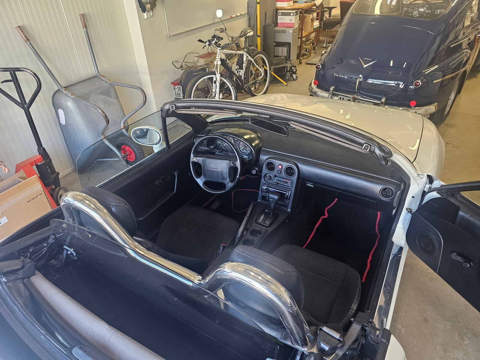 Mazda Miata (NA) 1.6 Automatic, 4-trins, 107ps, 1993