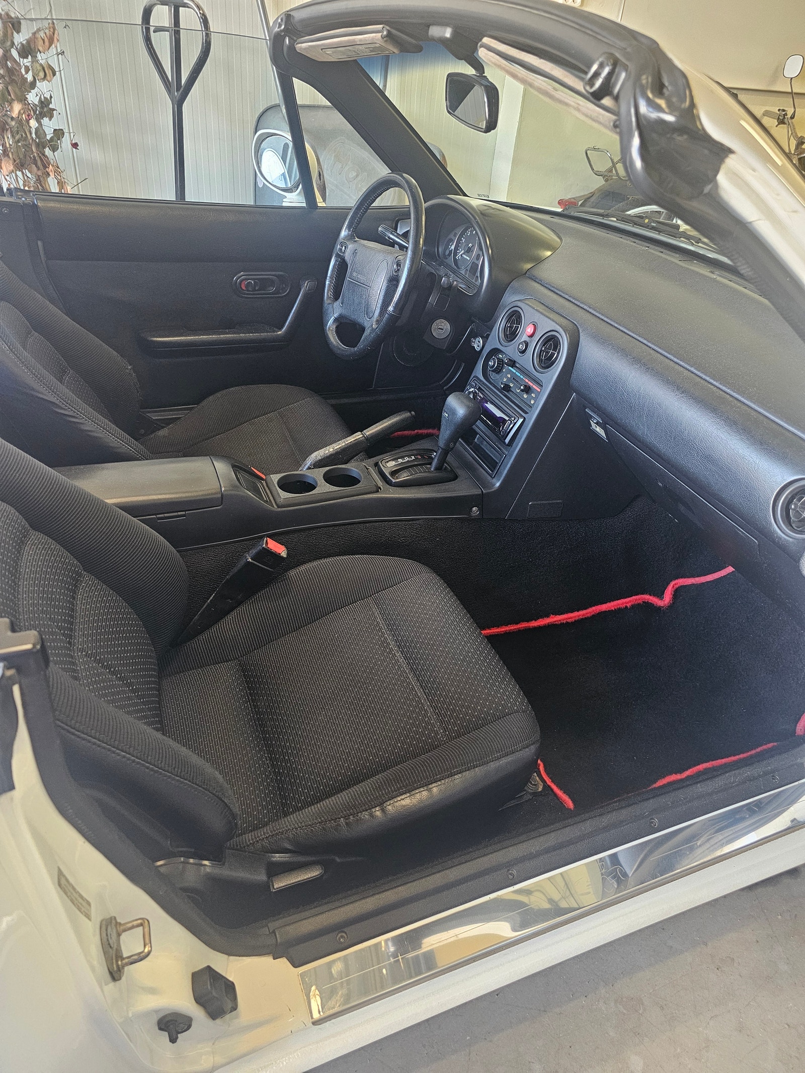 Mazda Miata (NA) 1.6 Automatic, 4-trins, 107ps, 1993