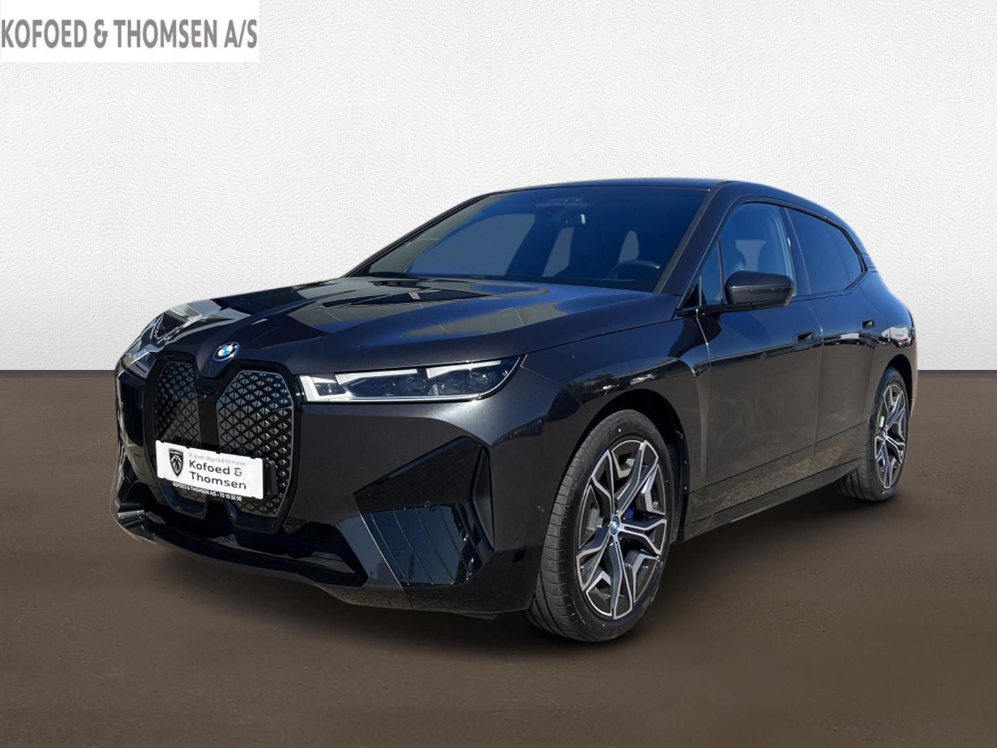 BMW iX xDrive50, 524hp, 2024