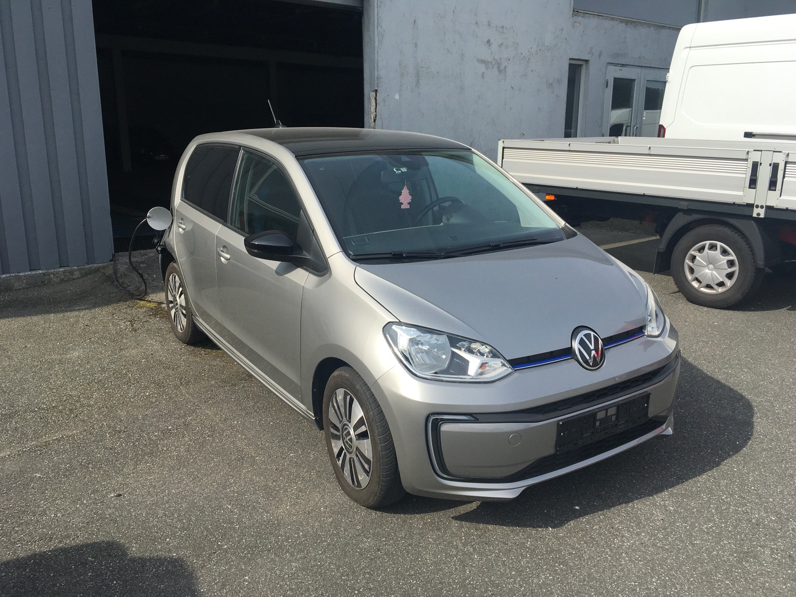 Volkswagen e-up!, 83ps, 2021