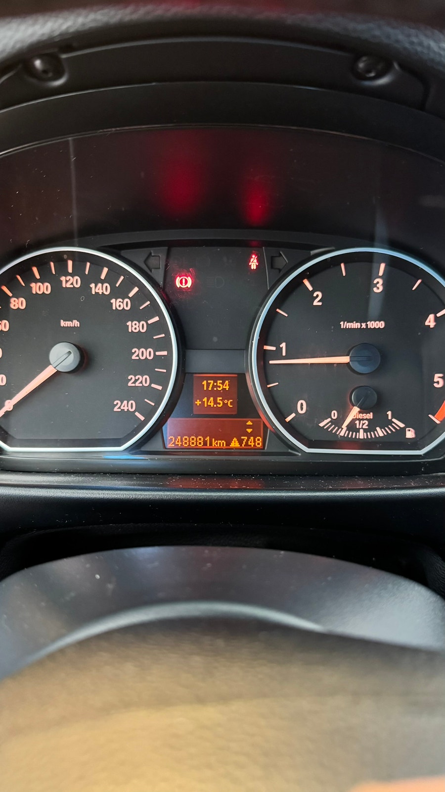 BMW 118d 5-dørs Manuell, 6-trinn, 143hk, 2010