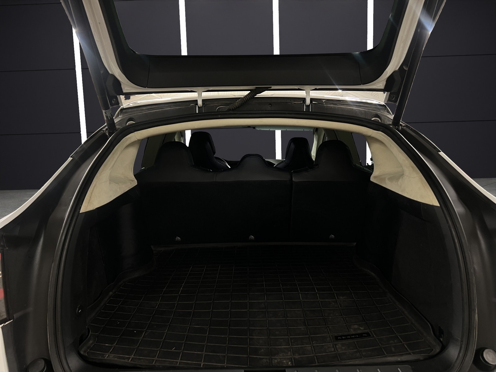 Tesla Model X 75D, 525ps, 2018