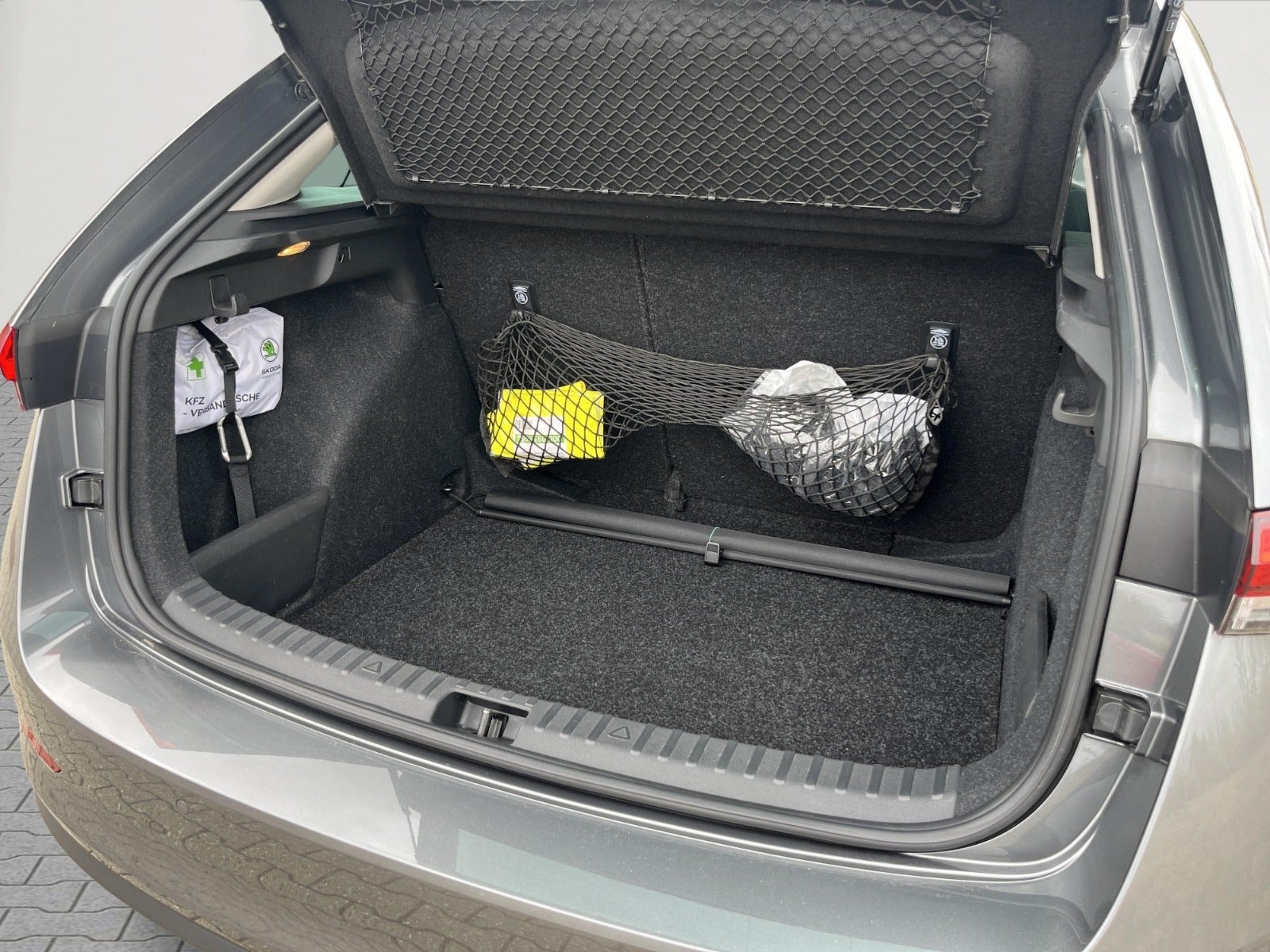 Škoda Scala 1.5 TSI ACT Manual, 6-trins, 150ps, 2023