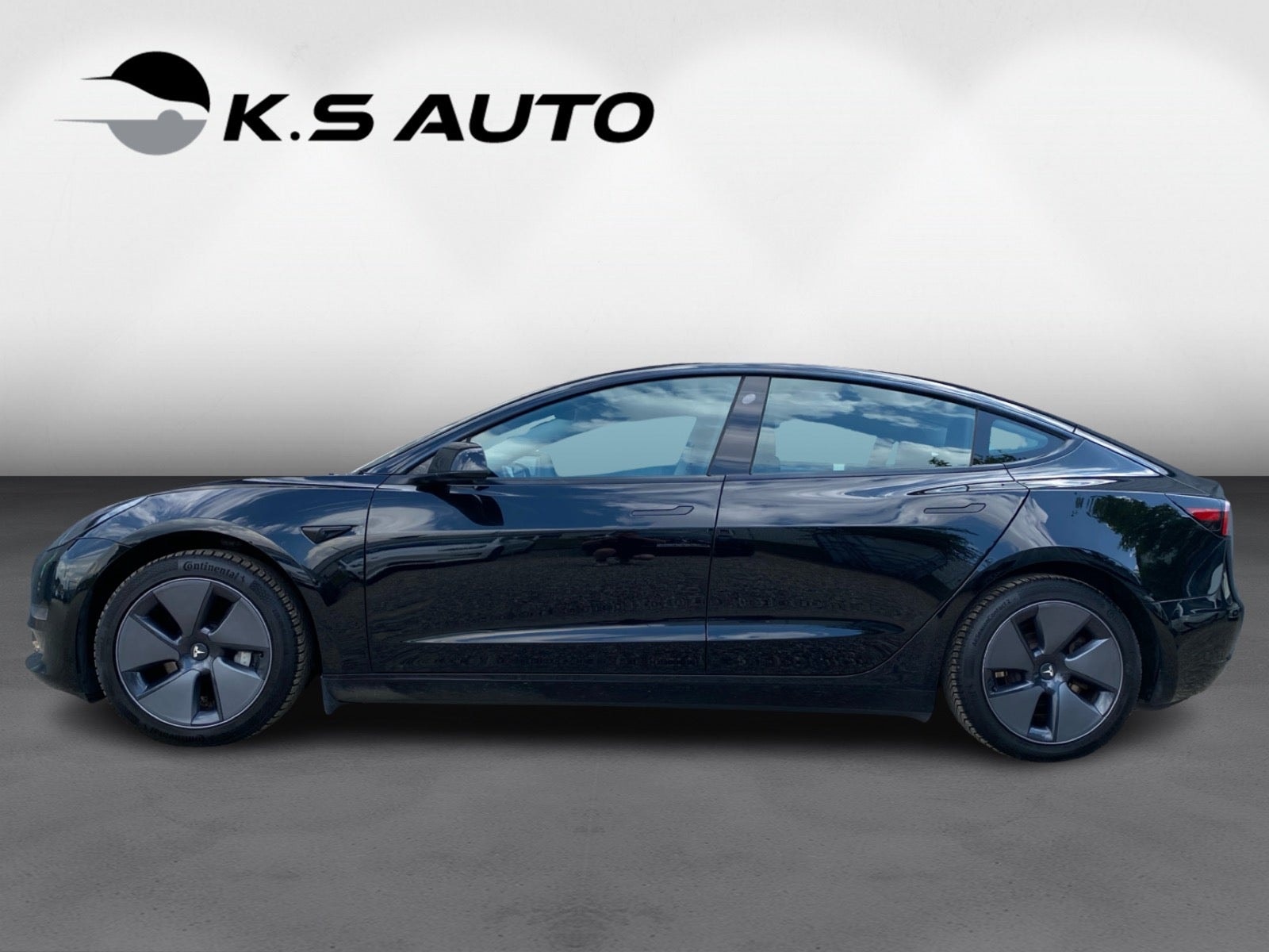 Tesla Model 3 Long Range AWD, 498ps, 2023