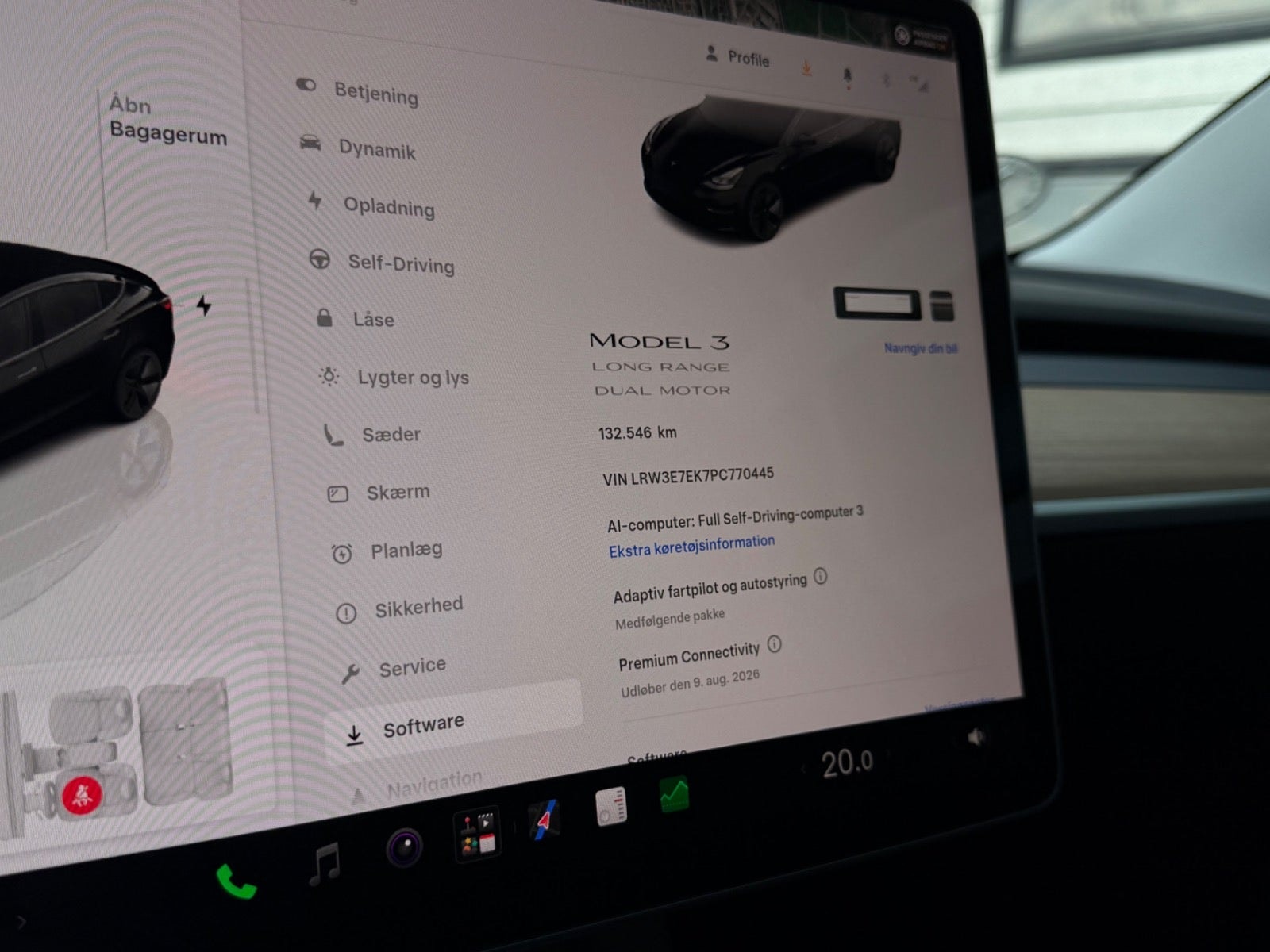 Tesla Model 3 Long Range AWD, 498ps, 2023