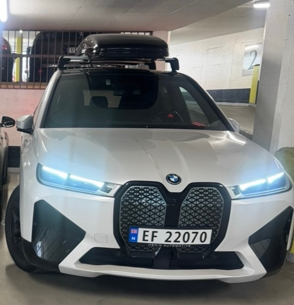 BMW iX xDrive50, 524hk, 2023