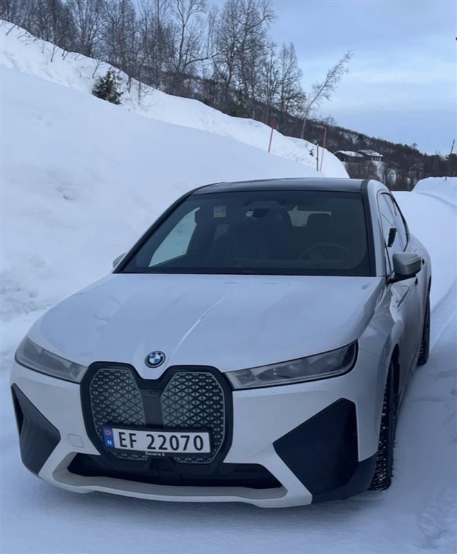 BMW iX xDrive50, 524hk, 2023