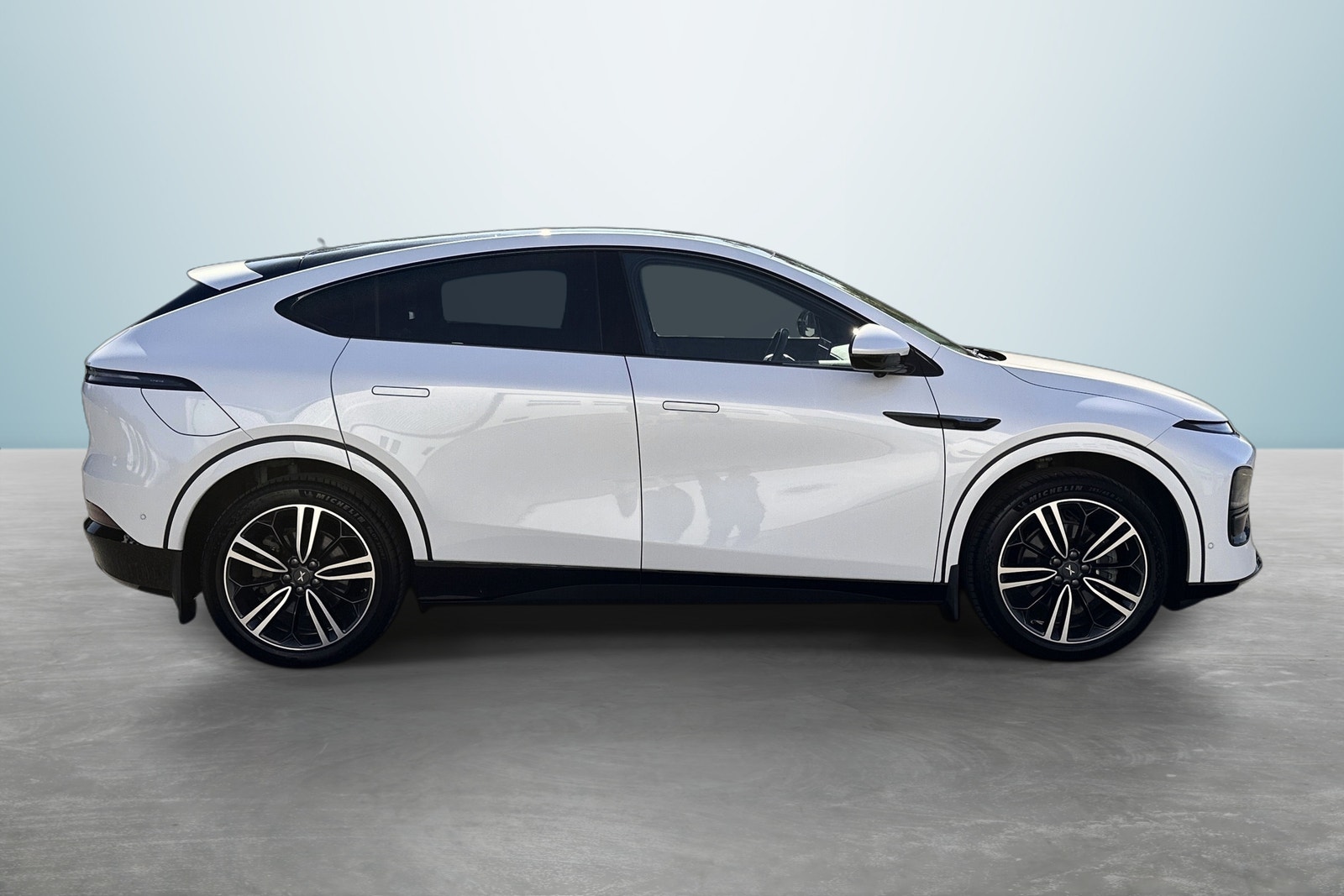 XPENG G6 Standard Range, 258ps, 2024