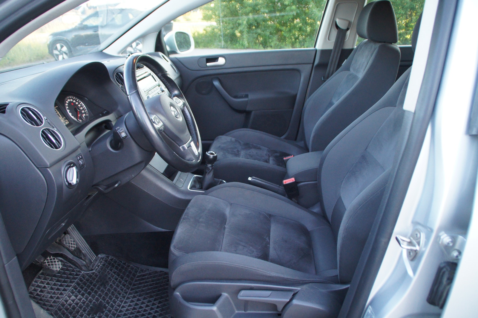 Volkswagen Golf Plus 1.6 TDI DPF Manual, 105hp, 2011