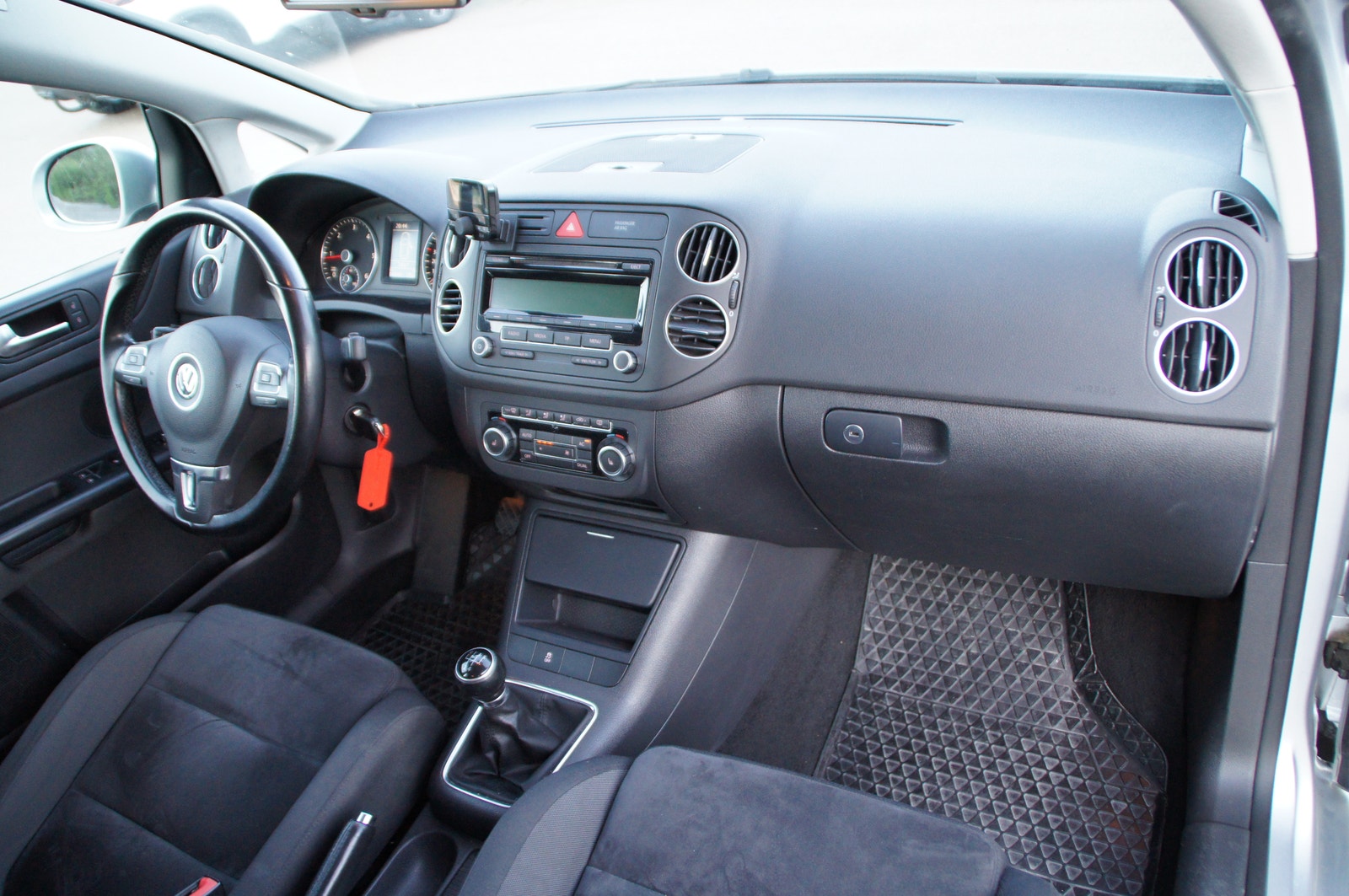 Volkswagen Golf Plus 1.6 TDI DPF Manual, 105hp, 2011