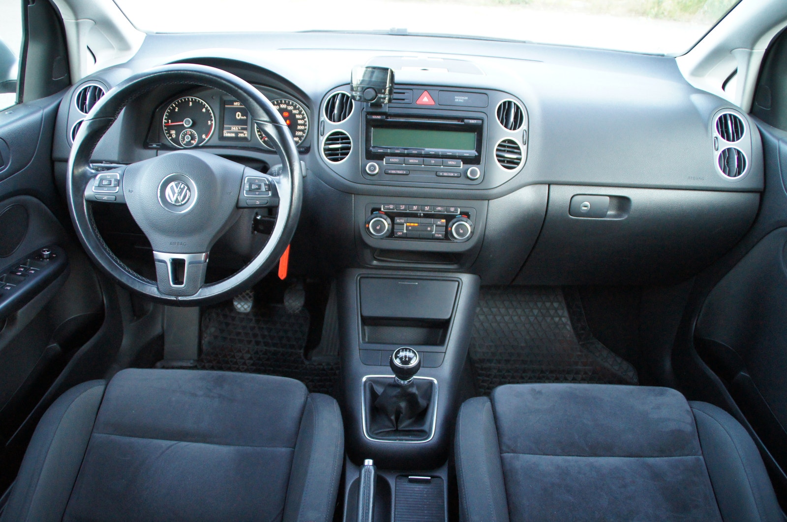 Volkswagen Golf Plus 1.6 TDI DPF Manual, 105hp, 2011