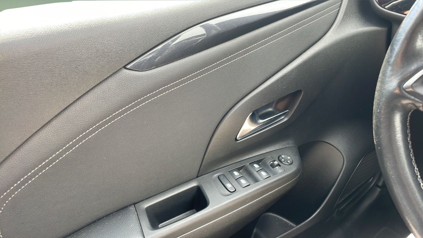 Opel Corsa-e, 136hp, 2020
