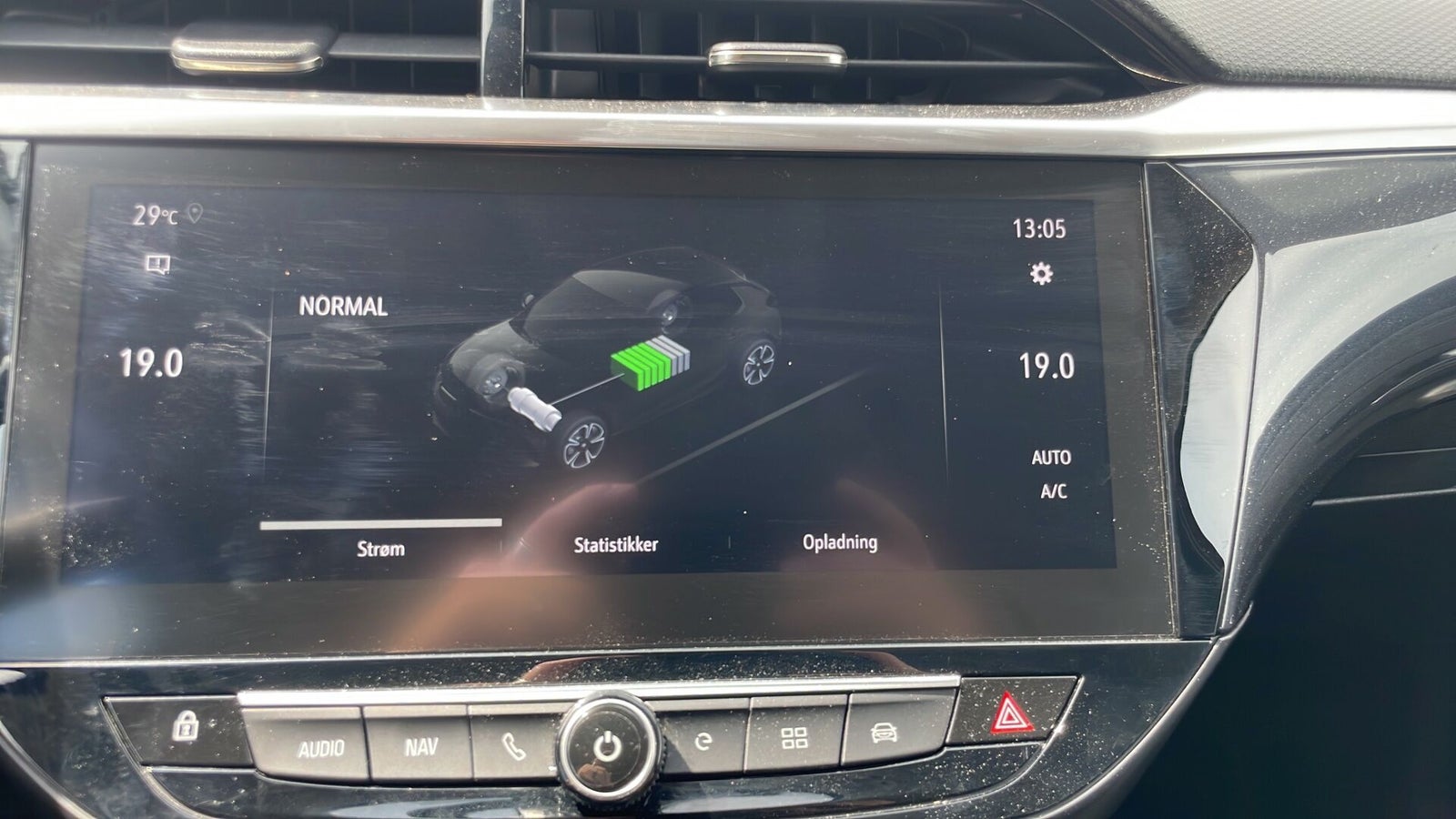 Opel Corsa-e, 136hp, 2020