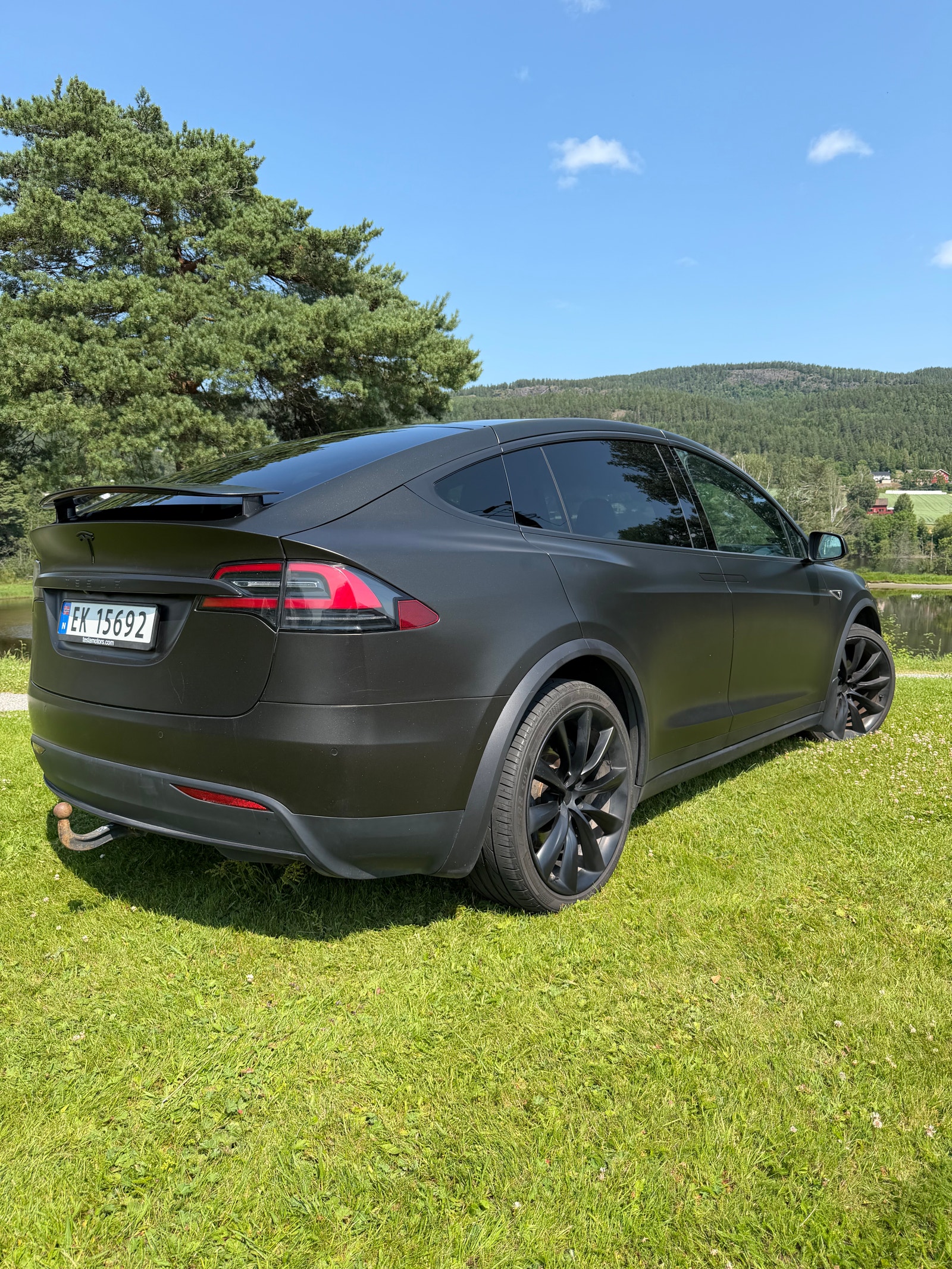 Tesla Model X 90D, 423ps, 2016