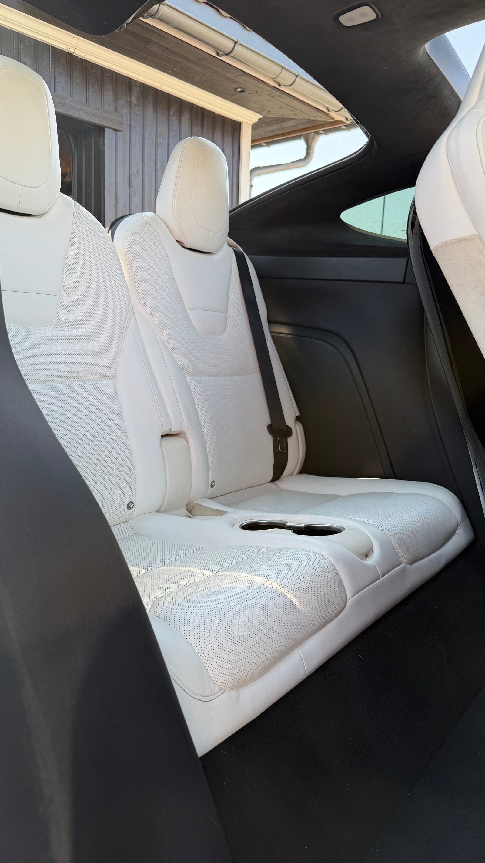 Tesla Model X 90D, 423ps, 2016