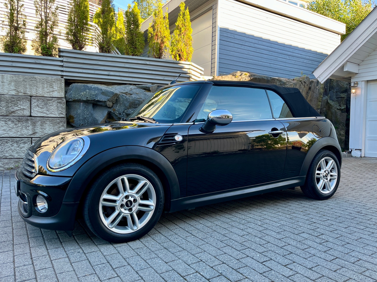 MINI Cooper D Convertible Manual, 112hp, 2011