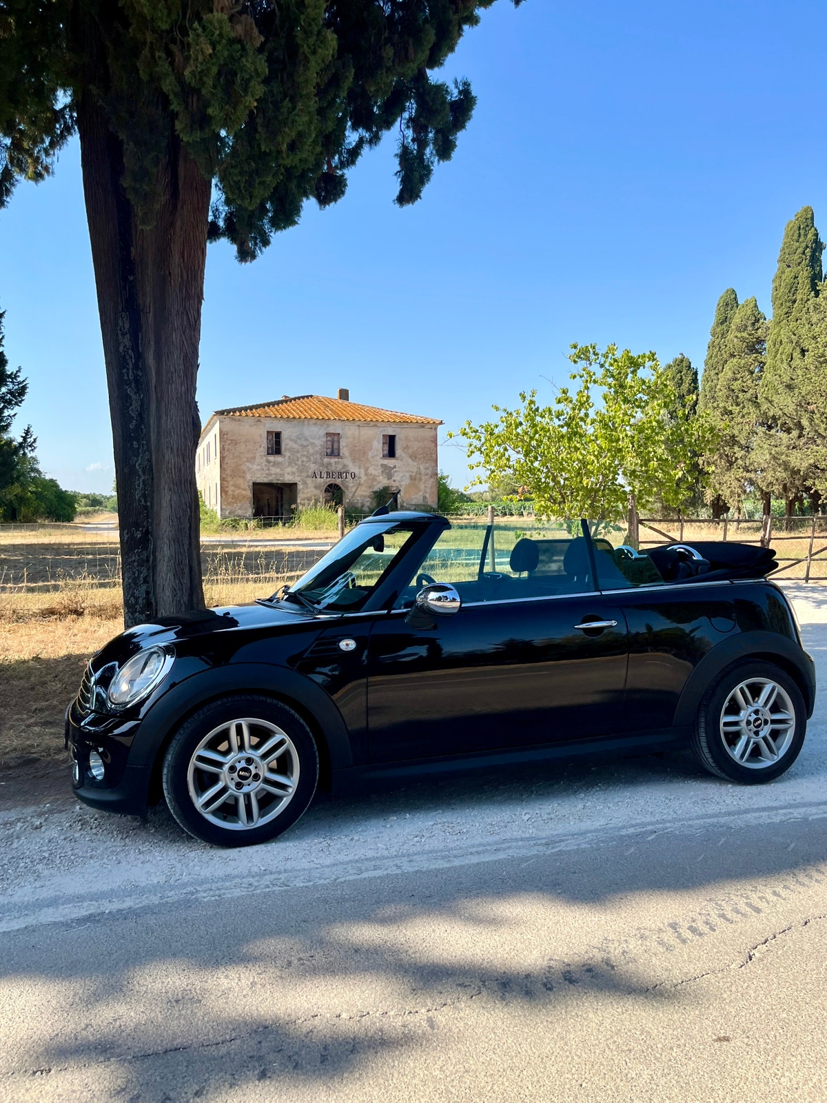 MINI Cooper D Convertible Manual, 112hp, 2011