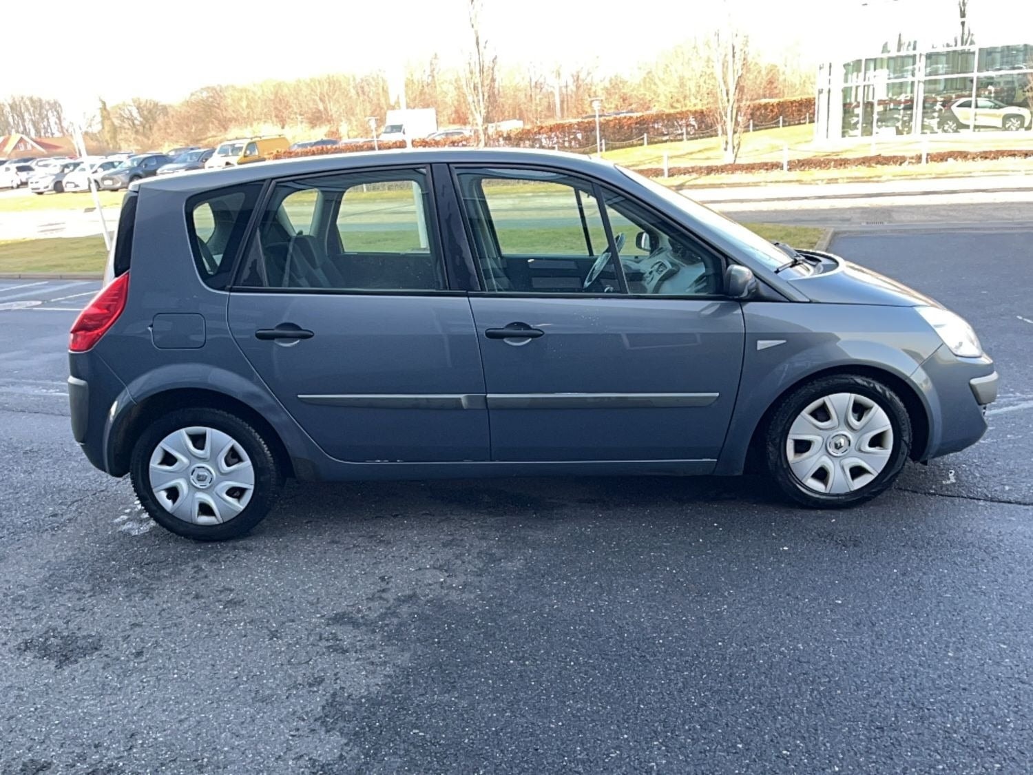 Renault Scénic 1.6 Manual, 6-trins, 112ps, 2009