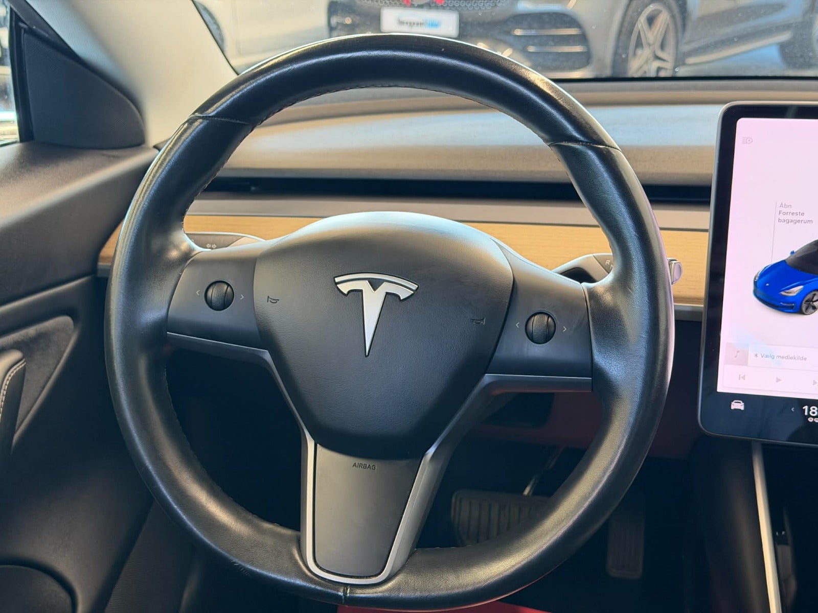 Tesla Model 3 Standard Range Plus, 325hk, 2020