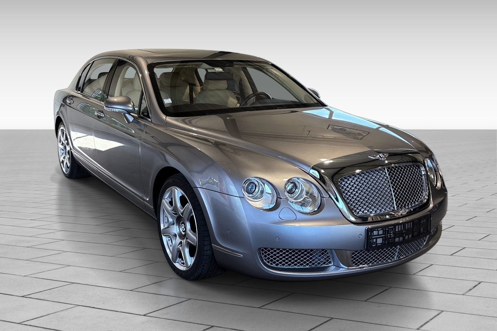 Bentley Continental Flying Spur 6.0 W12 TipTronic, 560hp, 2006