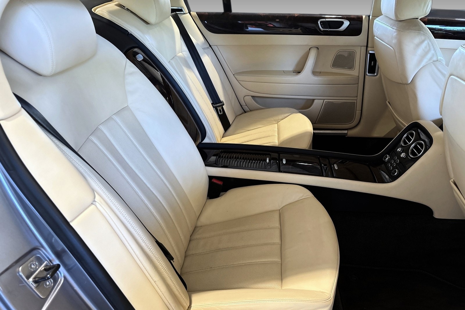 Bentley Continental Flying Spur 6.0 W12 TipTronic, 560hp, 2006