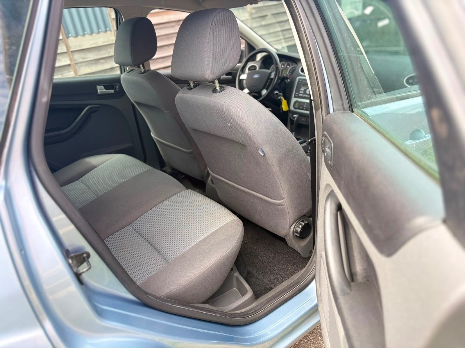 Ford Focus Combi 1.6 Automatic, 100hp, 2007
