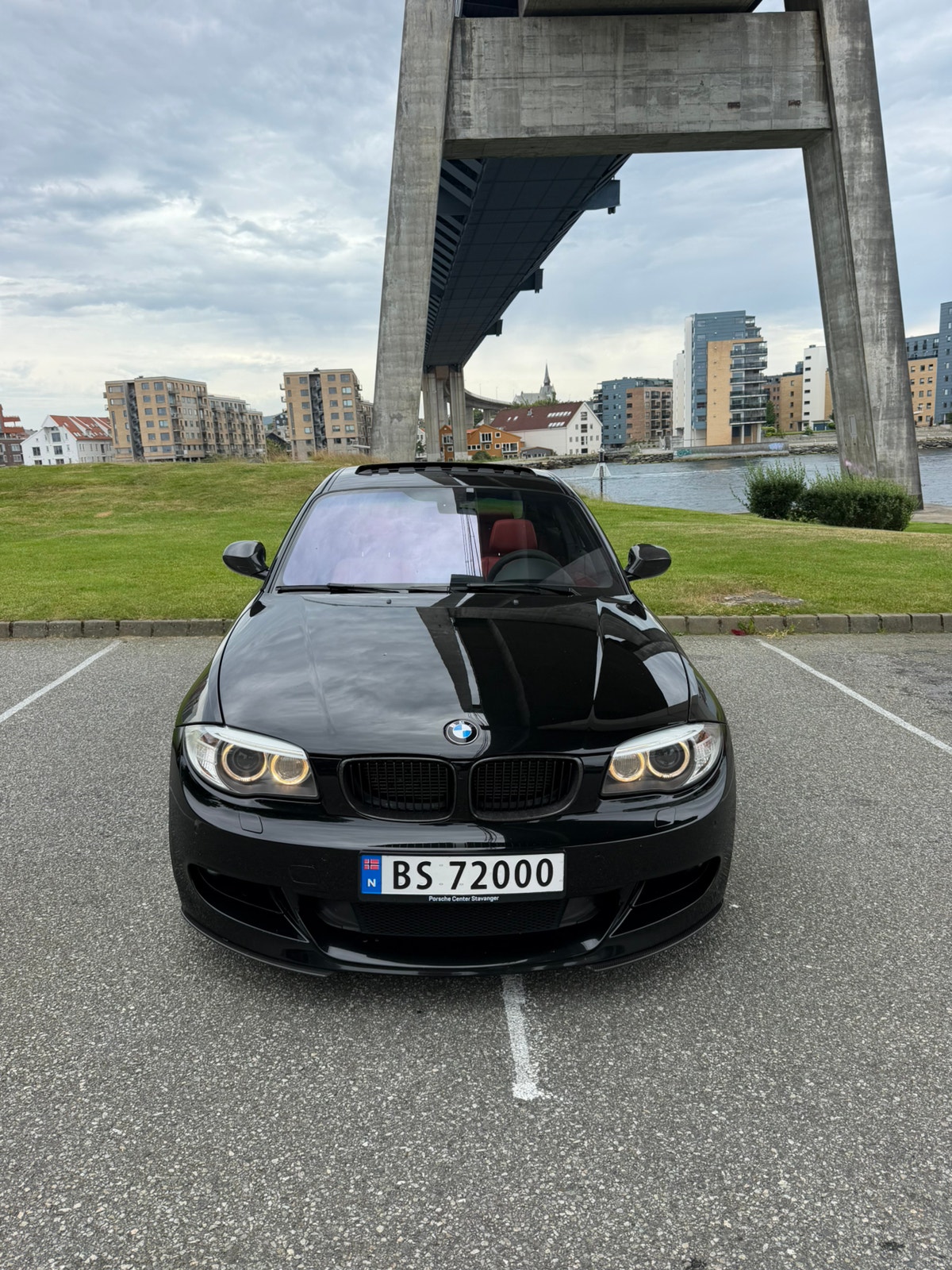 BMW 135i Coupé DCT, 306hp, 2011