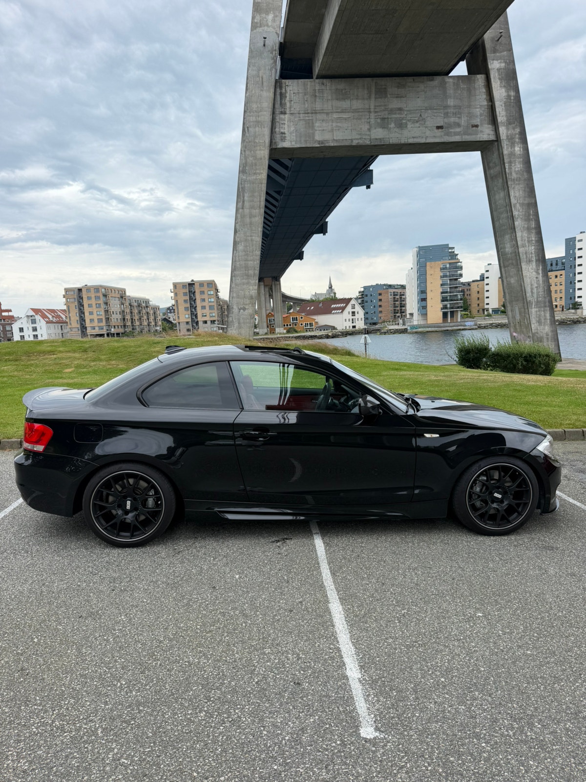 BMW 135i Coupé DCT, 306hp, 2011