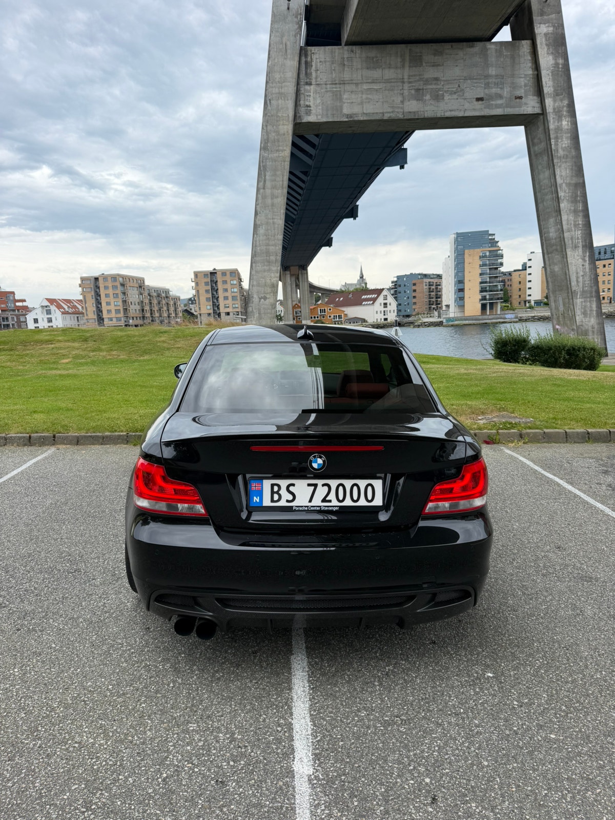 BMW 135i Coupé DCT, 306hp, 2011