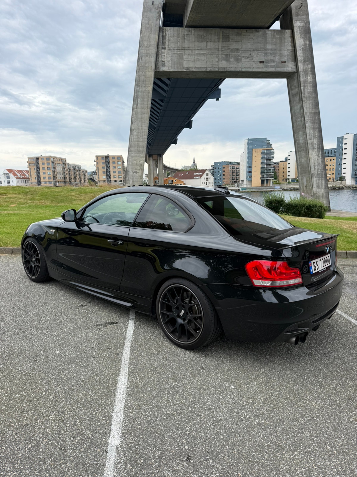 BMW 135i Coupé DCT, 306hp, 2011