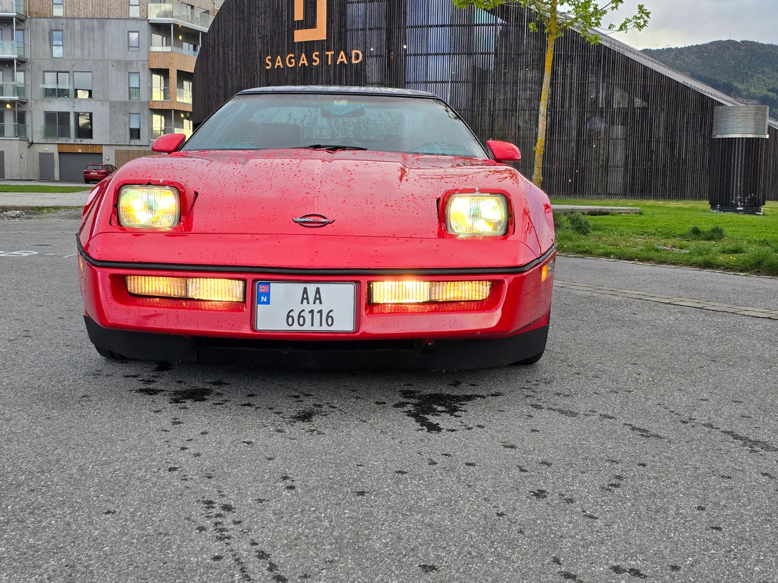 Chevrolet Corvette 5.7 V8 TPI Automatic, 4-trins, 234ps, 1985