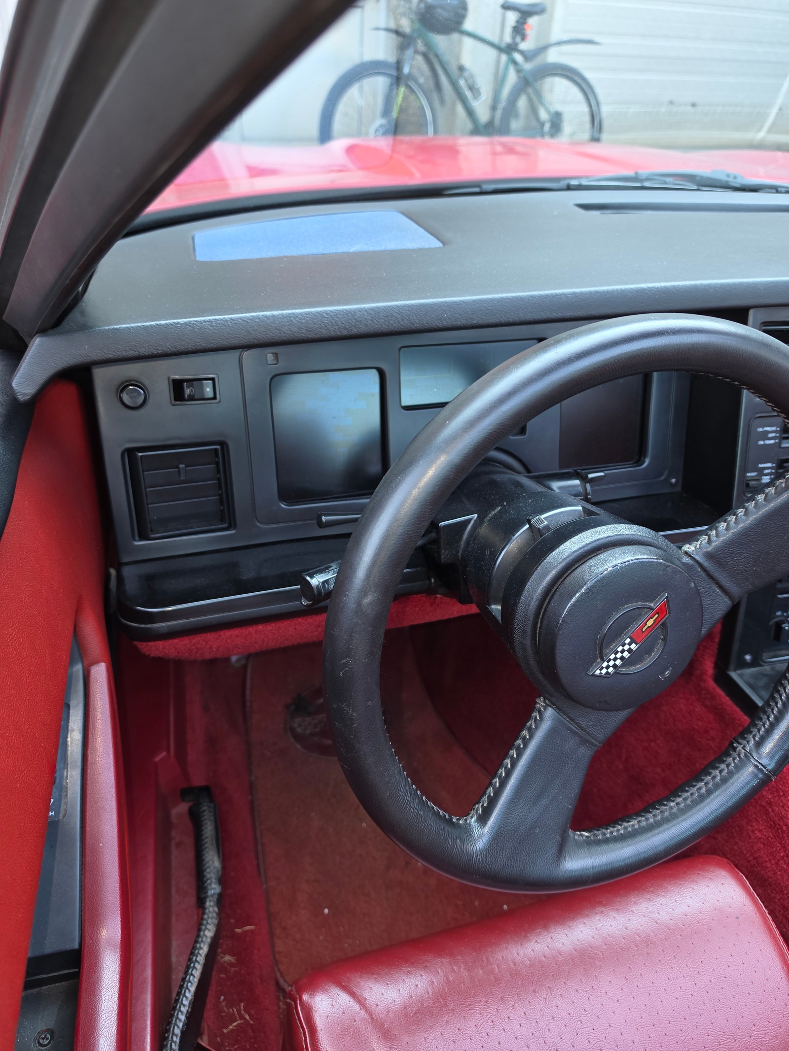 Chevrolet Corvette 5.7 V8 TPI Automatic, 4-trins, 234ps, 1985