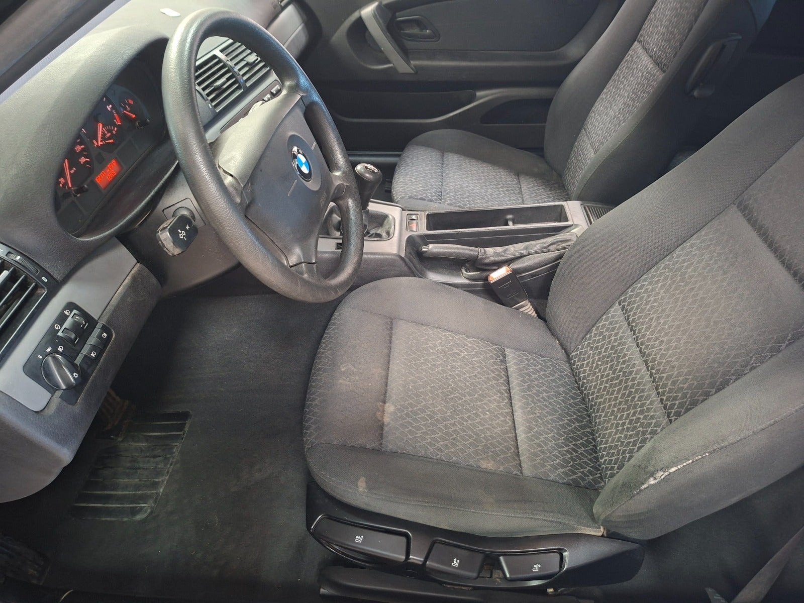 BMW 316ti Compact Manual, 116hp, 2004