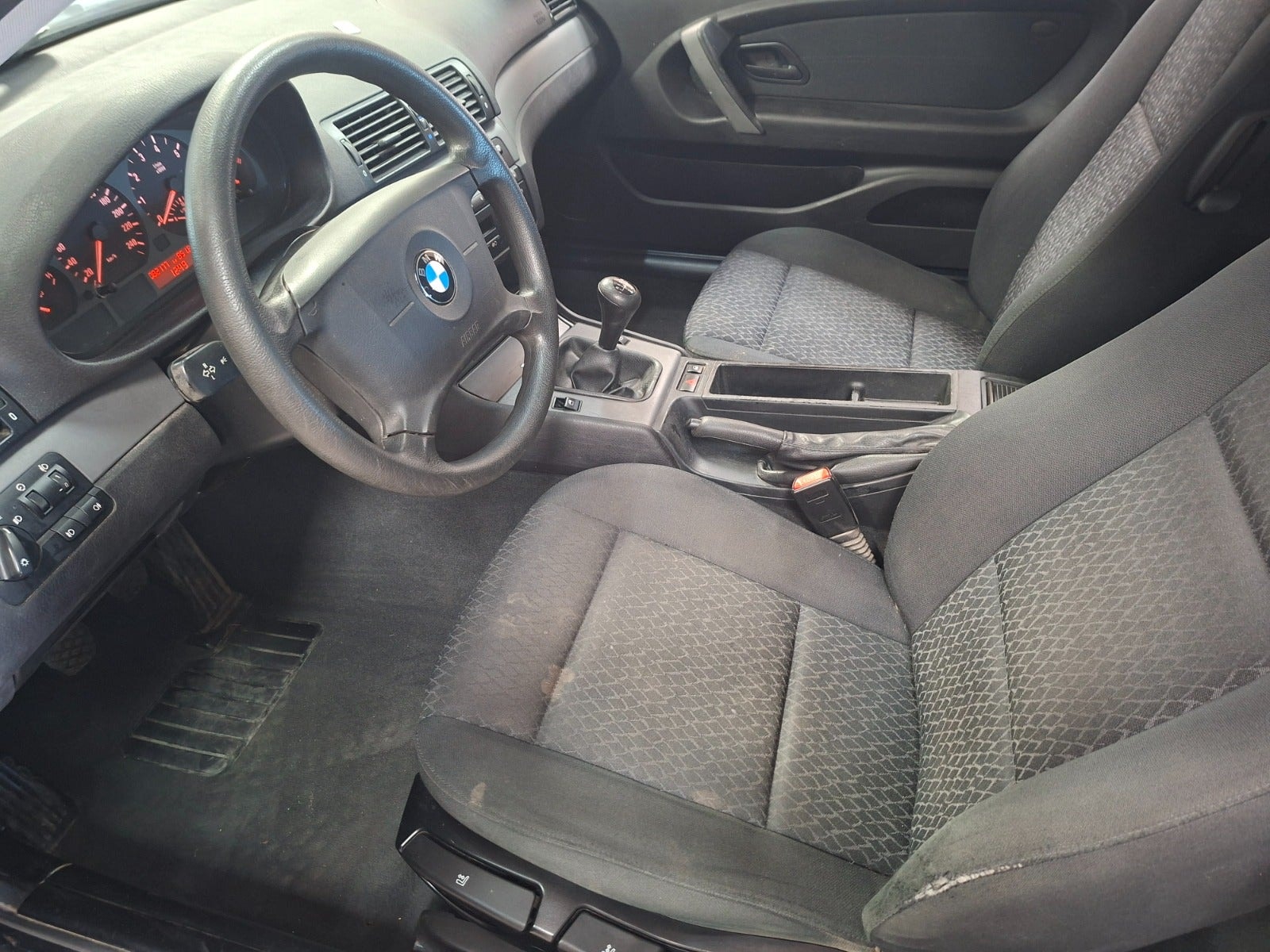 BMW 316ti Compact Manual, 116hp, 2004