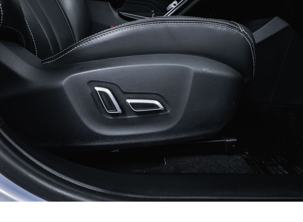 MG Marvel R Performance Automatic, 2-trins, 288ps, 2022