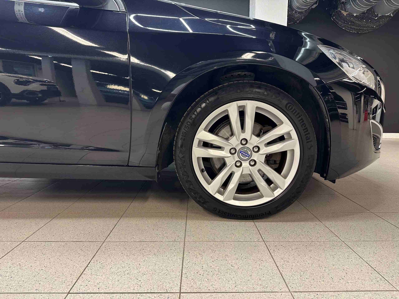 Volvo V60 D2 Powershift, 6-trinn, 115hk, 2013