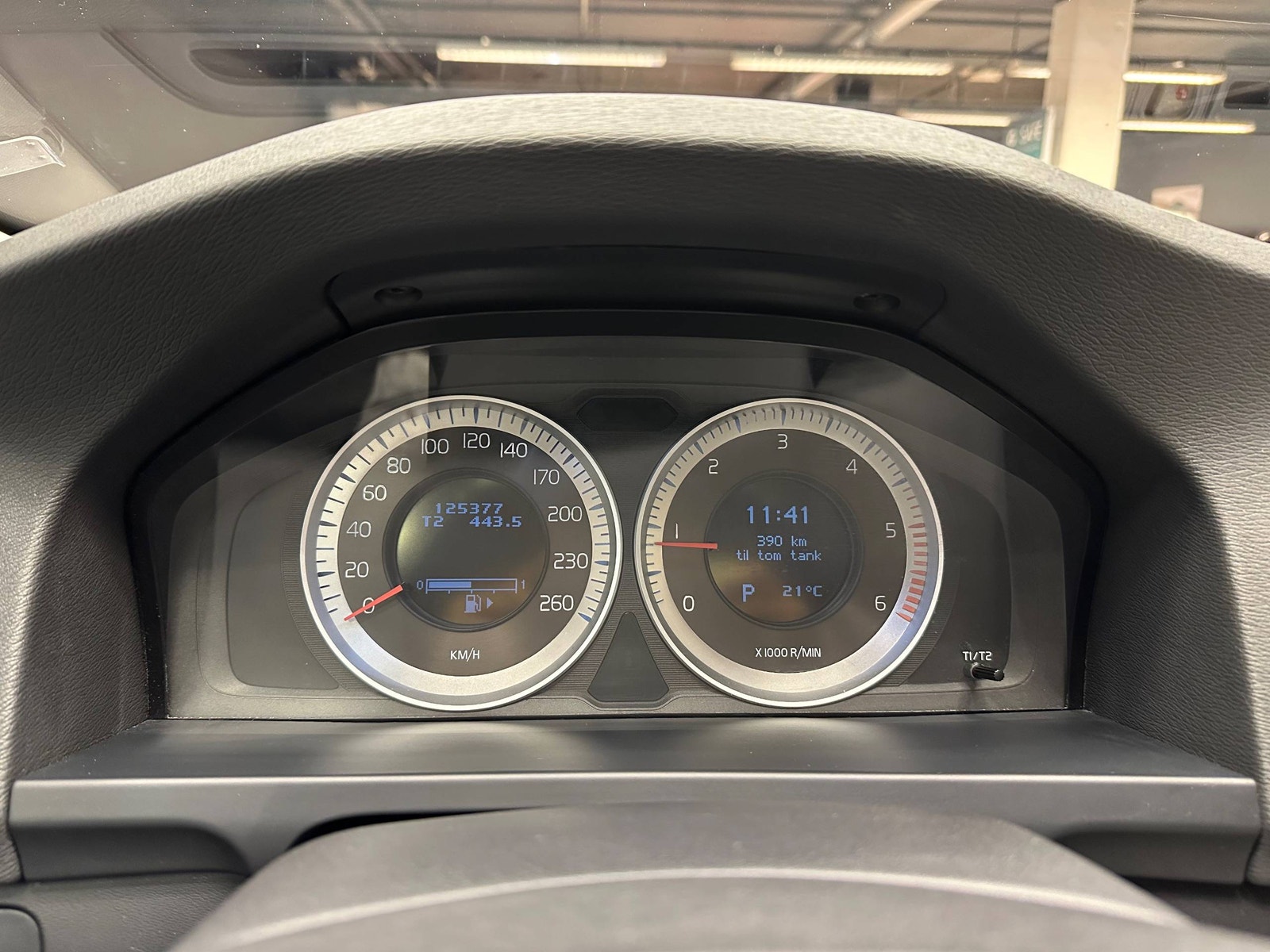 Volvo V60 D2 Powershift, 6-trinn, 115hk, 2013