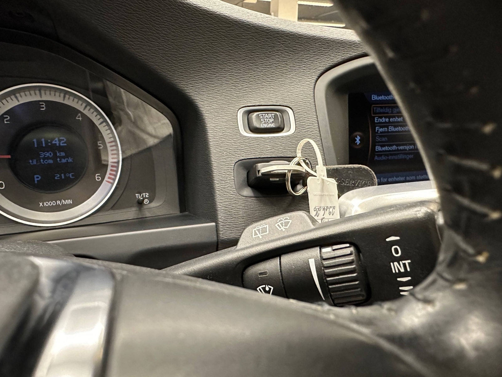 Volvo V60 D2 Powershift, 6-trinn, 115hk, 2013