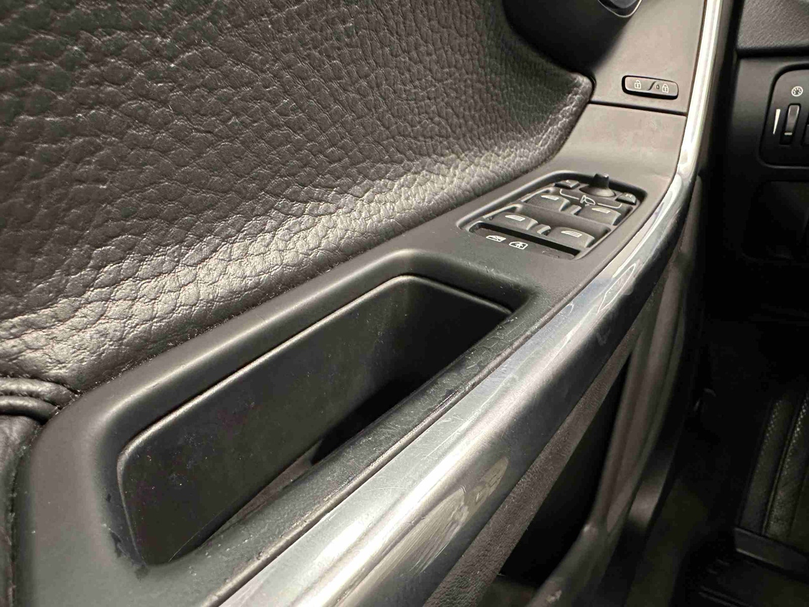 Volvo V60 D2 Powershift, 6-trinn, 115hk, 2013