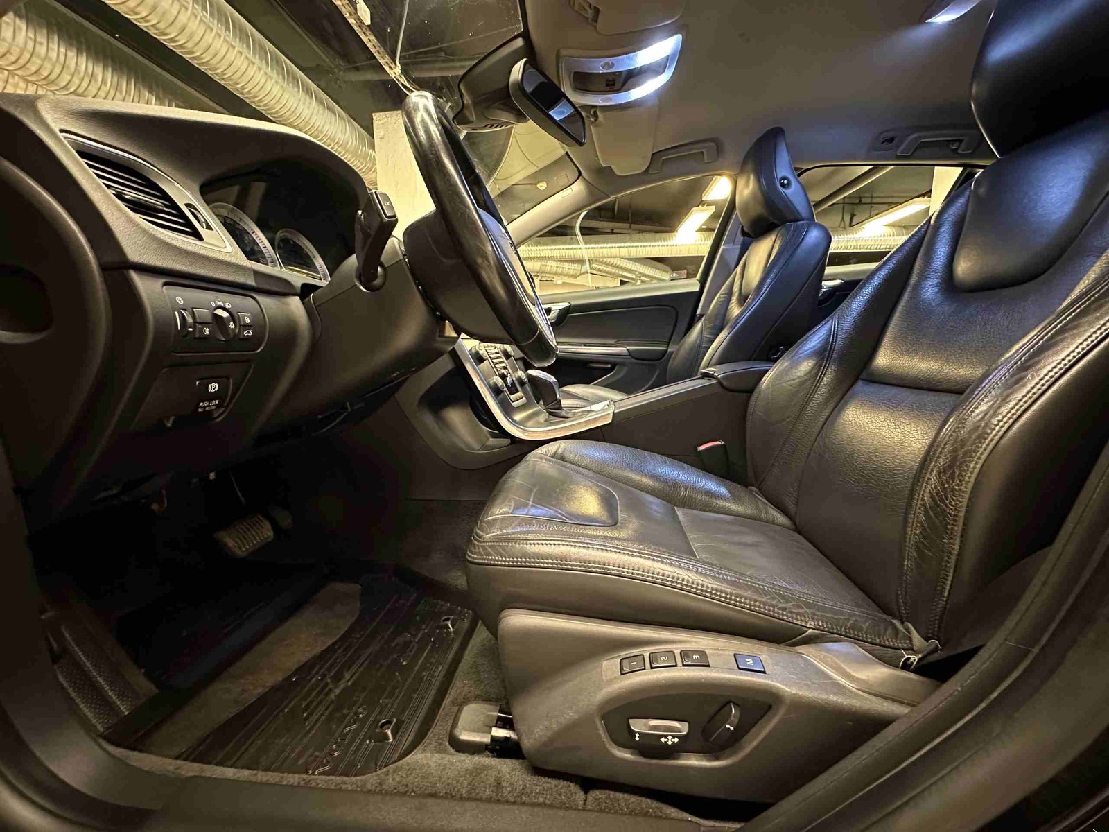 Volvo V60 D2 Powershift, 6-trinn, 115hk, 2013