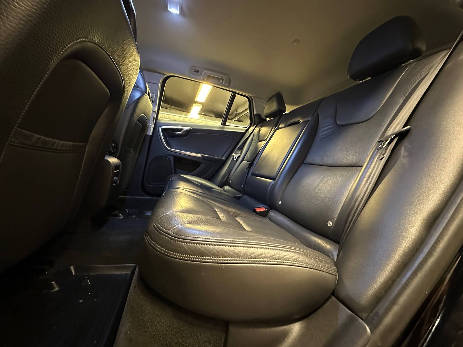 Volvo V60 D2 Powershift, 6-trinn, 115hk, 2013