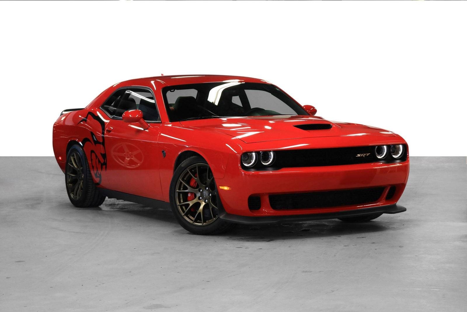 Dodge Challenger SRT Hellcat TorqueFlite, 717hp, 2015