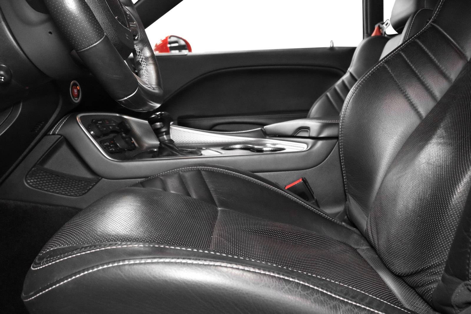 Dodge Challenger SRT Hellcat TorqueFlite, 717hp, 2015